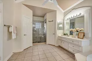 16827 Whitewater Falls Ct, Pasadena, TX 77059 - Photo 29