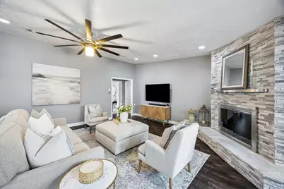 10907 Overbrook Lane, Houston, TX 77042 - Photo 7