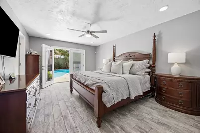 10907 Overbrook Lane, Houston, TX 77042 - Photo 19