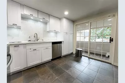 637 S Ripple Creek Drive #637, Houston, TX 77057 - Photo 11
