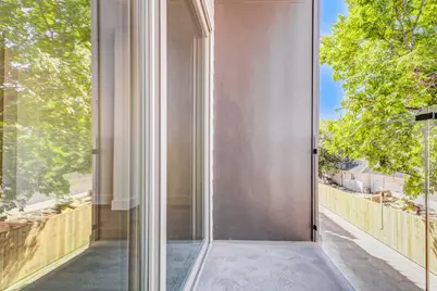 5634 Dolores Street, Houston, TX 77057 - Photo 11