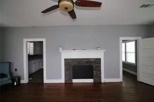 418 3rd St, Humble, TX 77338 - Photo 3