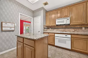 1610 Marden Ln, Sugar Land, TX 77478 - Photo 25