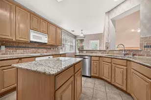 1610 Marden Ln, Sugar Land, TX 77478 - Photo 23