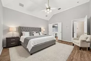 1610 Marden Ln, Sugar Land, TX 77478 - Photo 11