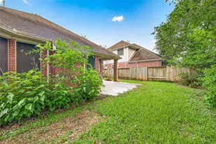 1610 Marden Ln, Sugar Land, TX 77478 - Photo 47