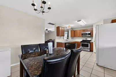 9627 Alex Springs Lane, Houston, TX 77044 - Photo 13