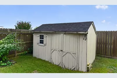 9627 Alex Springs Lane, Houston, TX 77044 - Photo 31