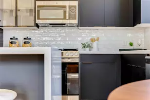 4803 Paula St, Houston, TX 77033 - Photo 9