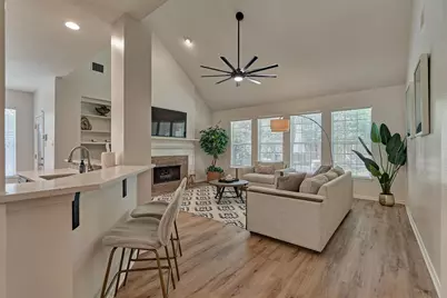 10 E Sterling Pond Circle, The Woodlands, TX 77382 - Photo 17