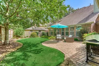 10 E Sterling Pond Circle, The Woodlands, TX 77382 - Photo 47