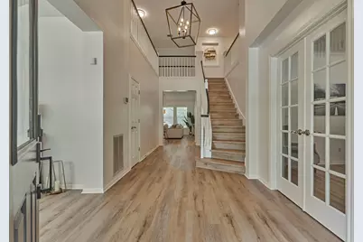 10 E Sterling Pond Circle, The Woodlands, TX 77382 - Photo 5