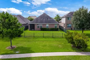 9135 Monarch Field Ln, Cypress, TX 77433 - Photo 35