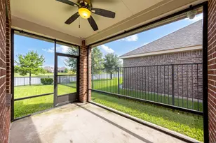 9135 Monarch Field Ln, Cypress, TX 77433 - Photo 31