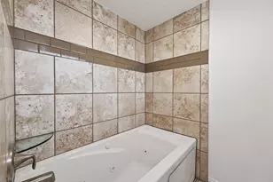 3003 Topham Cir, Houston, TX 77018 - Photo 9