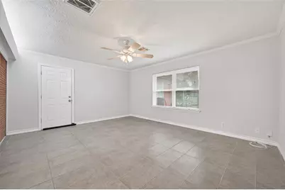 3003 Topham Circle, Houston, TX 77018 - Photo 7