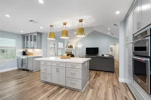 4907 Golf Dr, Houston, TX 77018 - Photo 13
