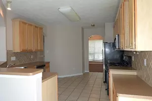 15127 Brookwood Bridge Ln, Sugar Land, TX 77498 - Photo 9