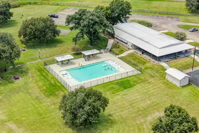 248 Middle Bayou Trail, Angleton, TX 77515 - Photo 31