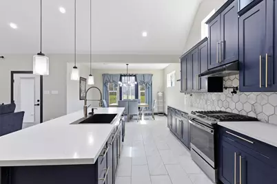 16709 W Rayburn Drive, Conroe, TX 77302 - Photo 9