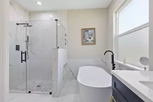 16709 W Rayburn Dr, Conroe, TX 77302 - Photo 19