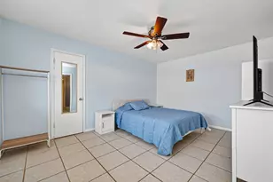 6470 Bayou Glen Rd, Houston, TX 77057 - Photo 13