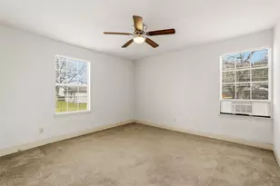 7215 Apache St, Houston, TX 77028 - Photo 13