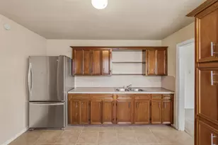 7215 Apache St, Houston, TX 77028 - Photo 5