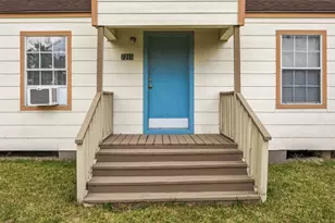 7215 Apache St, Houston, TX 77028 - Photo 3