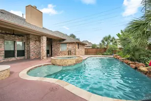 2214 W Lonesome Dove Dr, Deer Park, TX 77536 - Photo 33