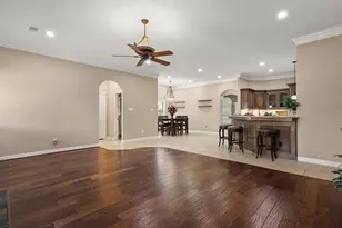 2214 W Lonesome Dove Dr, Deer Park, TX 77536 - Photo 13