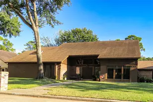 6723 Ashmore Dr, Houston, TX 77069 - Photo 5