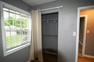 10213 Fairland Dr, Houston, TX 77051 - Photo 15