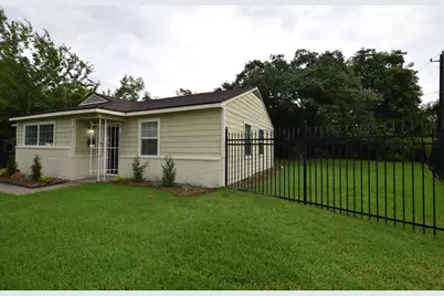 10213 Fairland Drive, Houston, TX 77051 - Photo 1