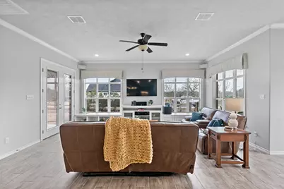 5067 Lantern Lane, Bryan, TX 77808 - Photo 7