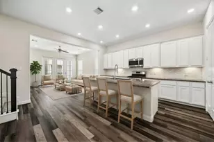 1411 Adell Rose Ln, Houston, TX 77043 - Photo 3