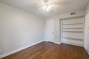 7575 Katy Fwy, Houston, TX 77024 - Photo 15