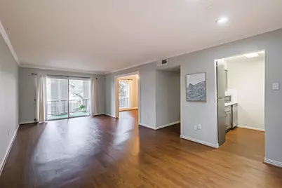 7575 Katy Freeway #101, Houston, TX 77024 - Photo 5