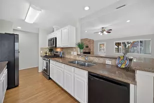 3706 Luton Park Dr, Houston, TX 77082 - Photo 5
