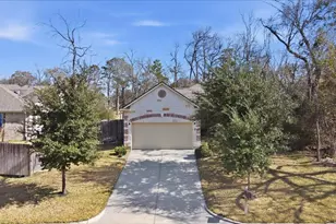 3411 Country Club Blvd, Montgomery, TX 77356 - Photo 1