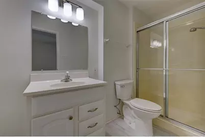 7115 Drowsy Pine Drive, Houston, TX 77092 - Photo 9