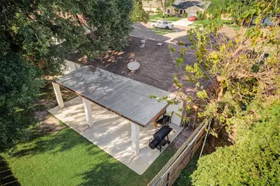 9910 Willmont Road, La Porte, TX 77571 - Photo 19
