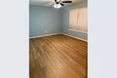 9910 Willmont Road, La Porte, TX 77571 - Photo 11
