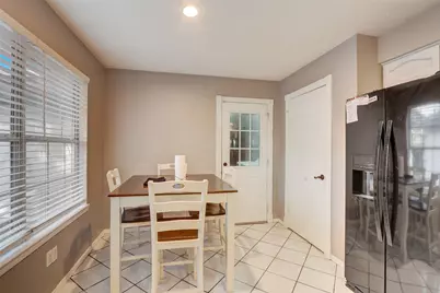 9910 Willmont Road, La Porte, TX 77571 - Photo 13