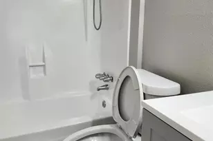 12502 Newbrook Dr, Houston, TX 77072 - Photo 9