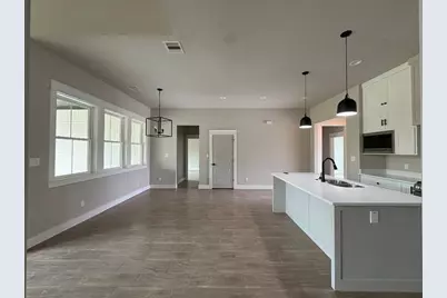 5635 Essie Lane, Beaumont, TX 77713 - Photo 15