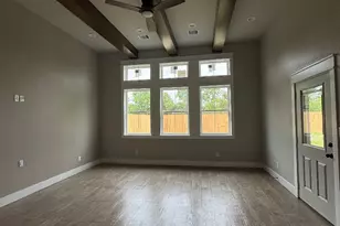 5635 Essie Ln, Beaumont, TX 77713 - Photo 5