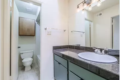 6633 W Airport Boulevard #1206, Houston, TX 77035 - Photo 13