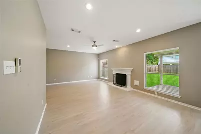 3119 Waters Way Drive, Sugar Land, TX 77478 - Photo 11