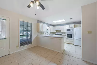 2017 Penick Road, Waller, TX 77484 - Photo 13